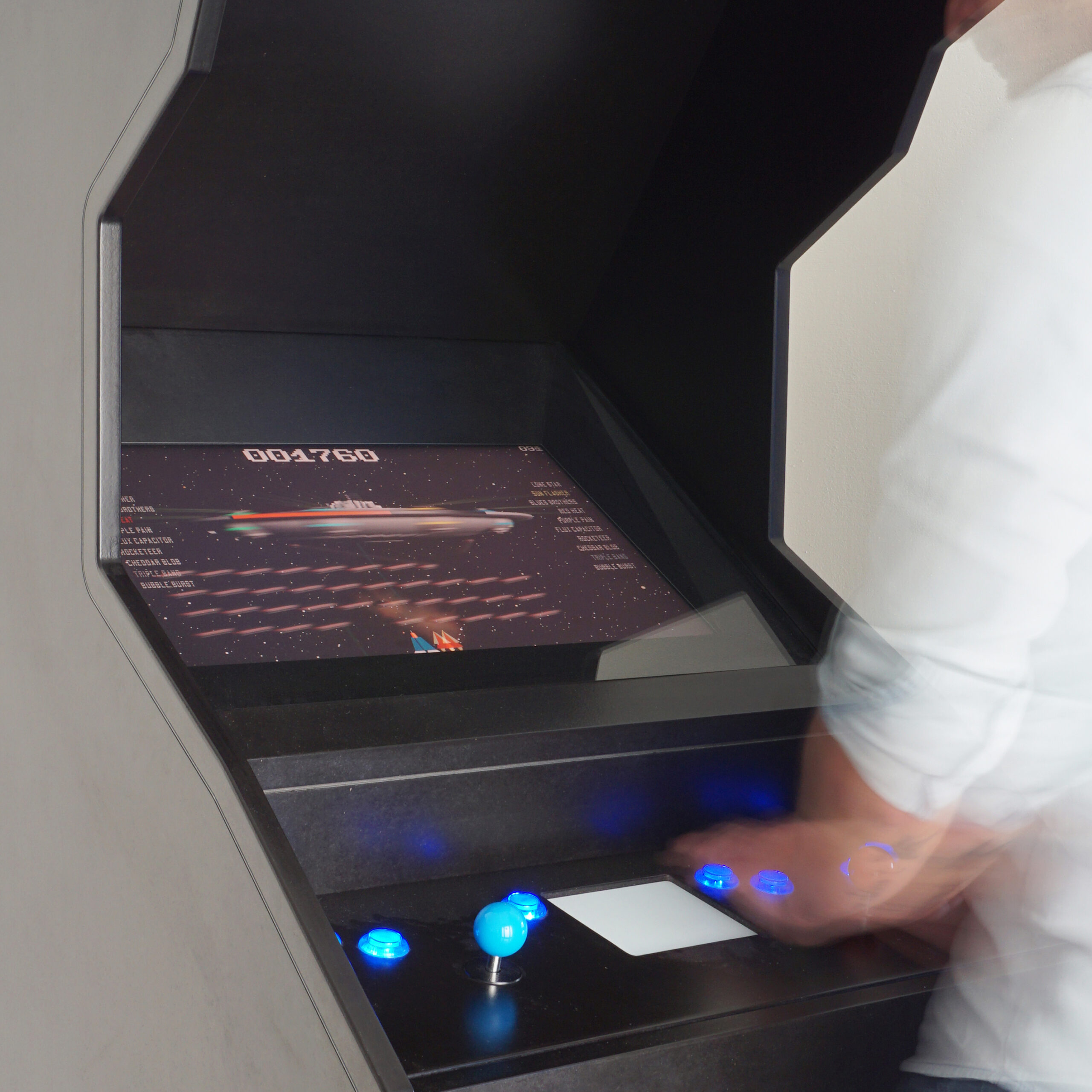Mehr über den Artikel erfahren Arcade Spielekonsole